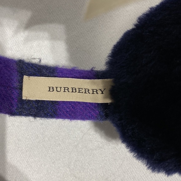 Burberry ear muffs - Picture 2 of 4
